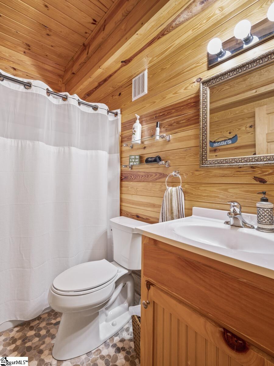 209 New Timber Trail Seneca, SC 29672 - Photo 20 of 36