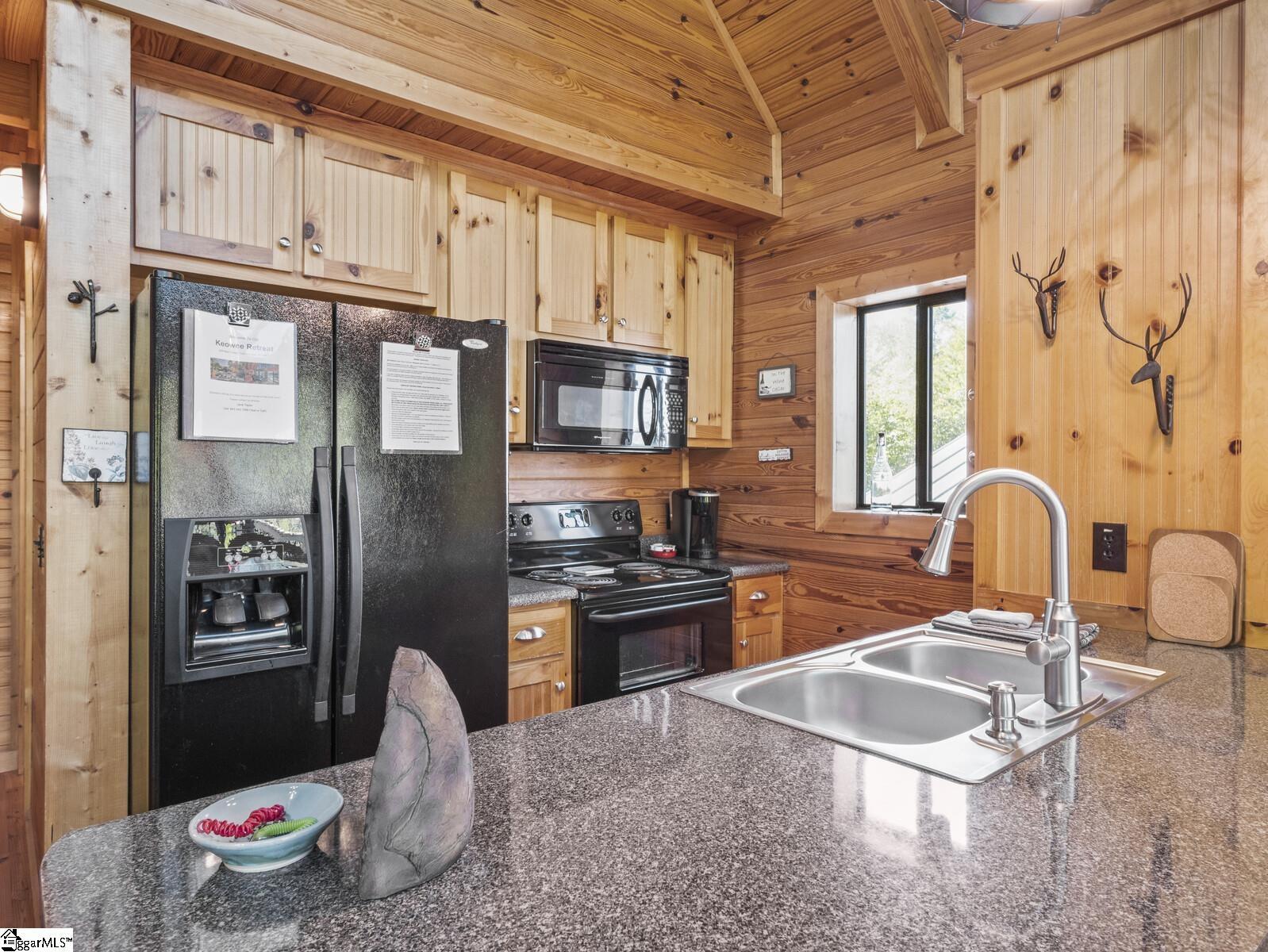 209 New Timber Trail Seneca, SC 29672 - Photo 10 of 36