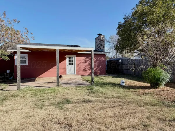 $98,000 | 1409 El Paso Street, Wellington, TX 79095