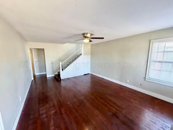 $98,000 | 1409 El Paso Street, Wellington, TX 79095