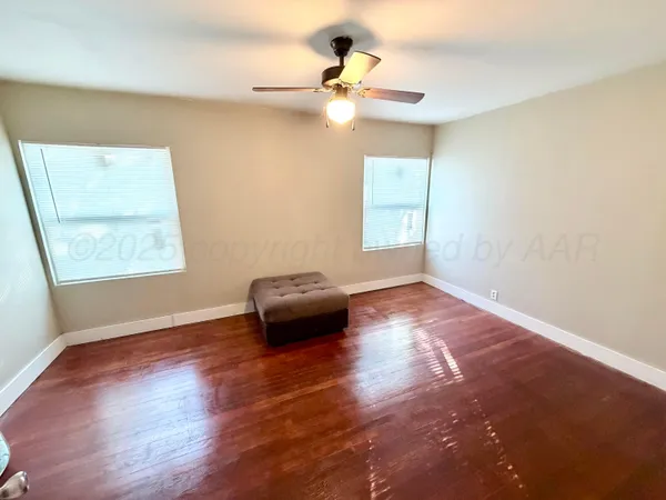 $98,000 | 1409 El Paso Street, Wellington, TX 79095