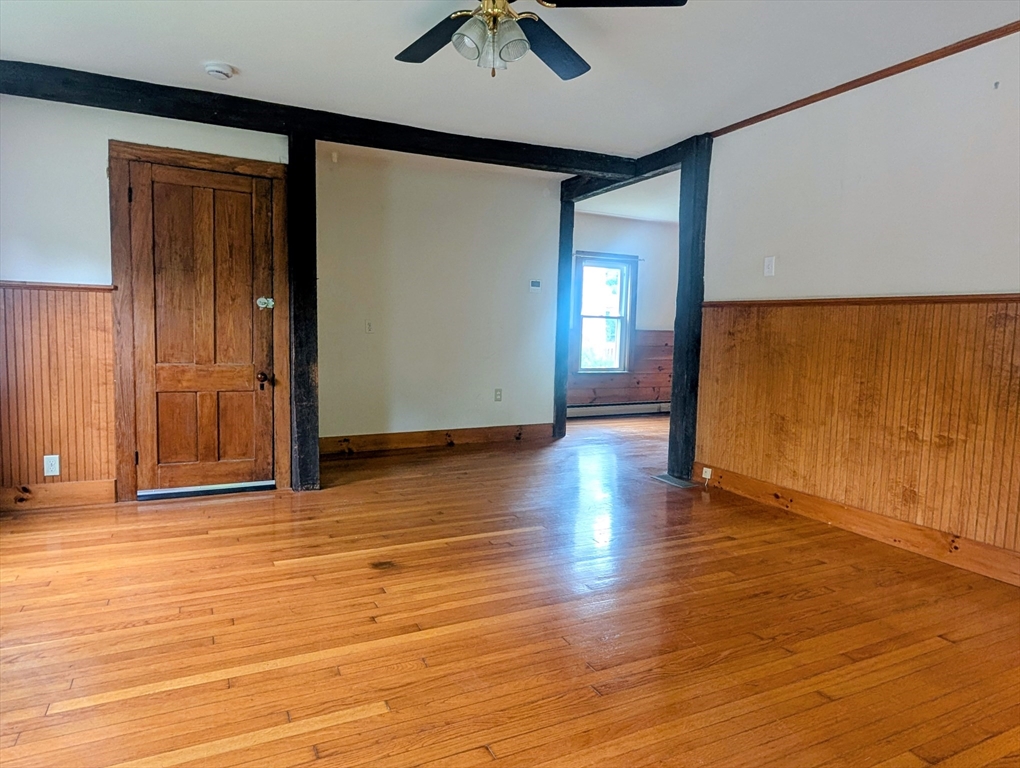 137 Main Street, Unit 1 Shelburne, MA 01370 - Photo 5 of 16
