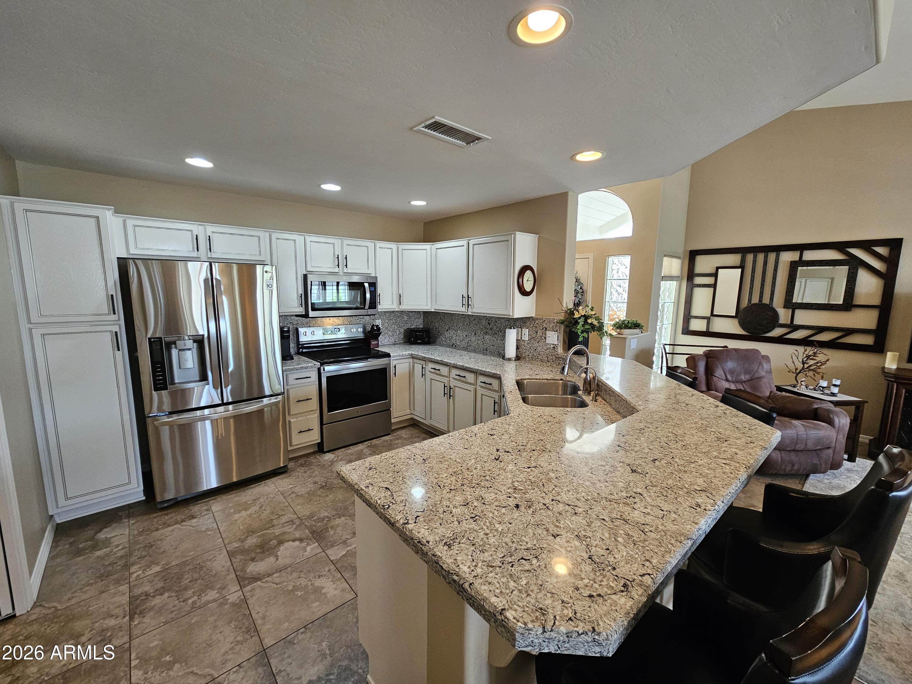 5830 East McKellips Road, Unit 94 Mesa, AZ 85215 - Photo 8 of 39 20260625_132141