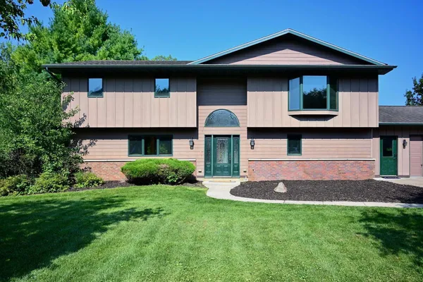 $379,000 | 1265 Sherry Drive, Minnesota City, MN 55959