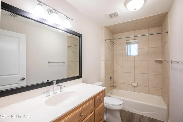 $5,000 | 2008 Ocean Drive South, Jacksonville Beach, FL 32250