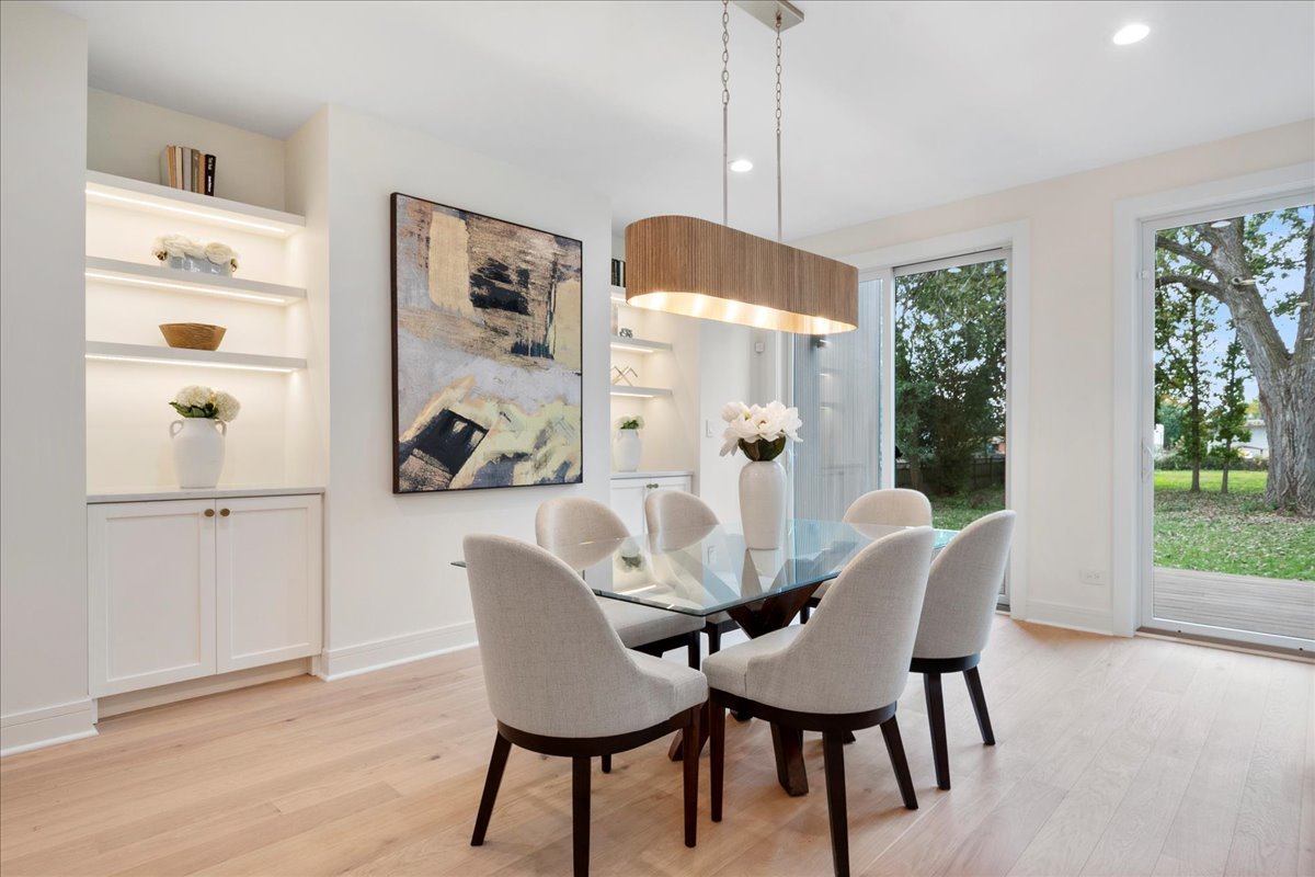 1302 Waukegan Road Northbrook, IL 60062 - Photo 27 of 75 Gallery Image 27