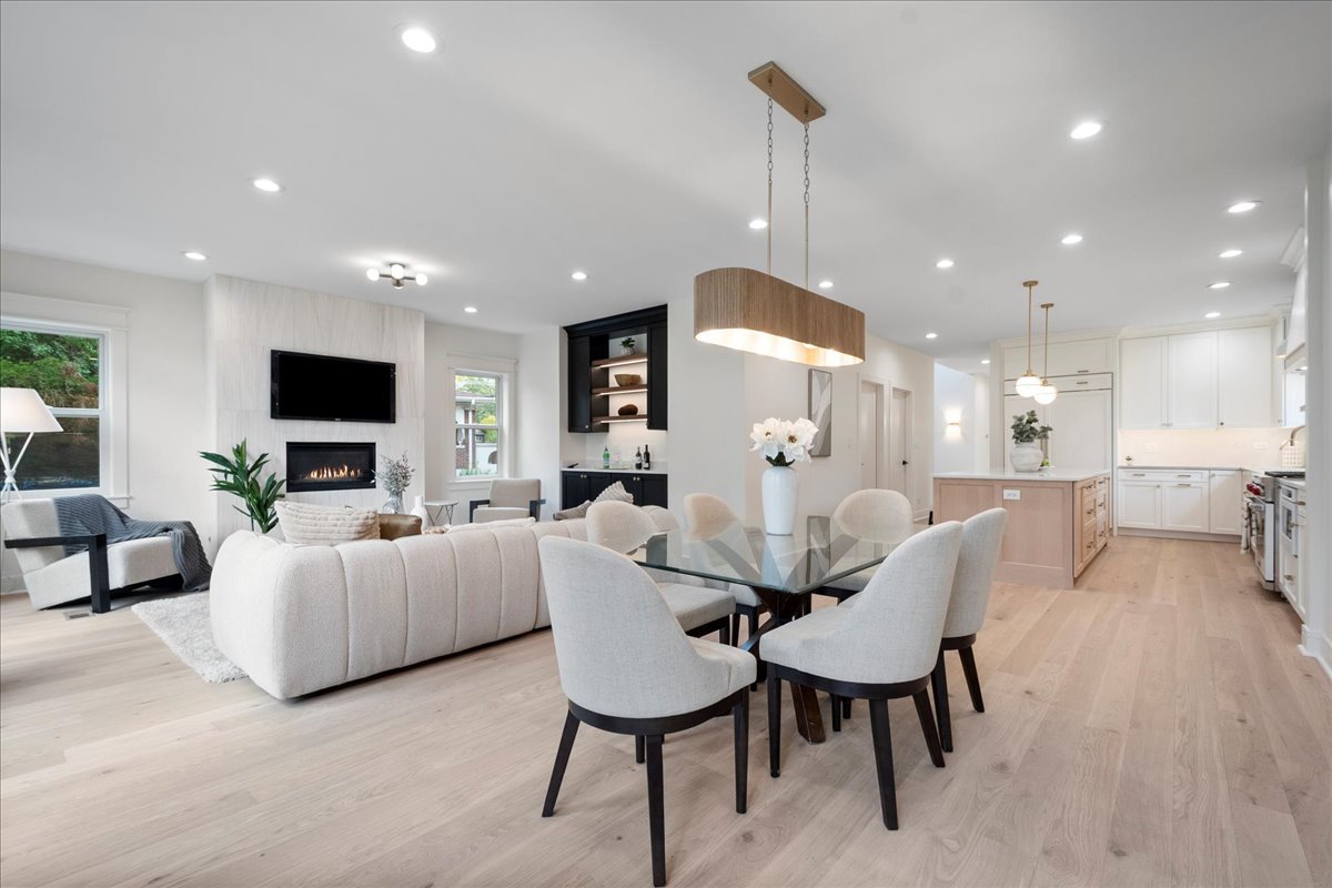 1302 Waukegan Road Northbrook, IL 60062 - Photo 29 of 75 Gallery Image 29