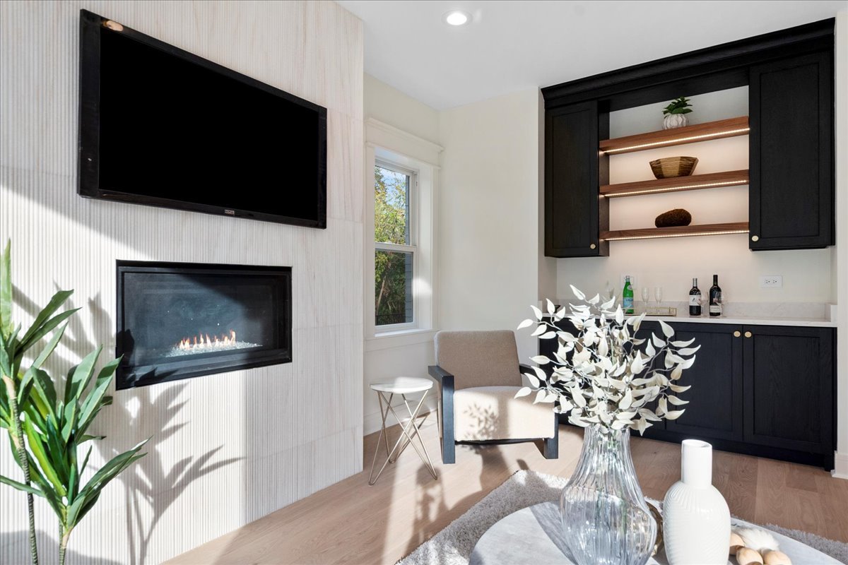 1302 Waukegan Road Northbrook, IL 60062 - Photo 35 of 75 Gallery Image 35