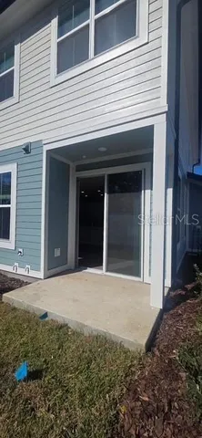 $2,345 | 1001 East Caroline Street, Unit 101, Tavares, FL 32778