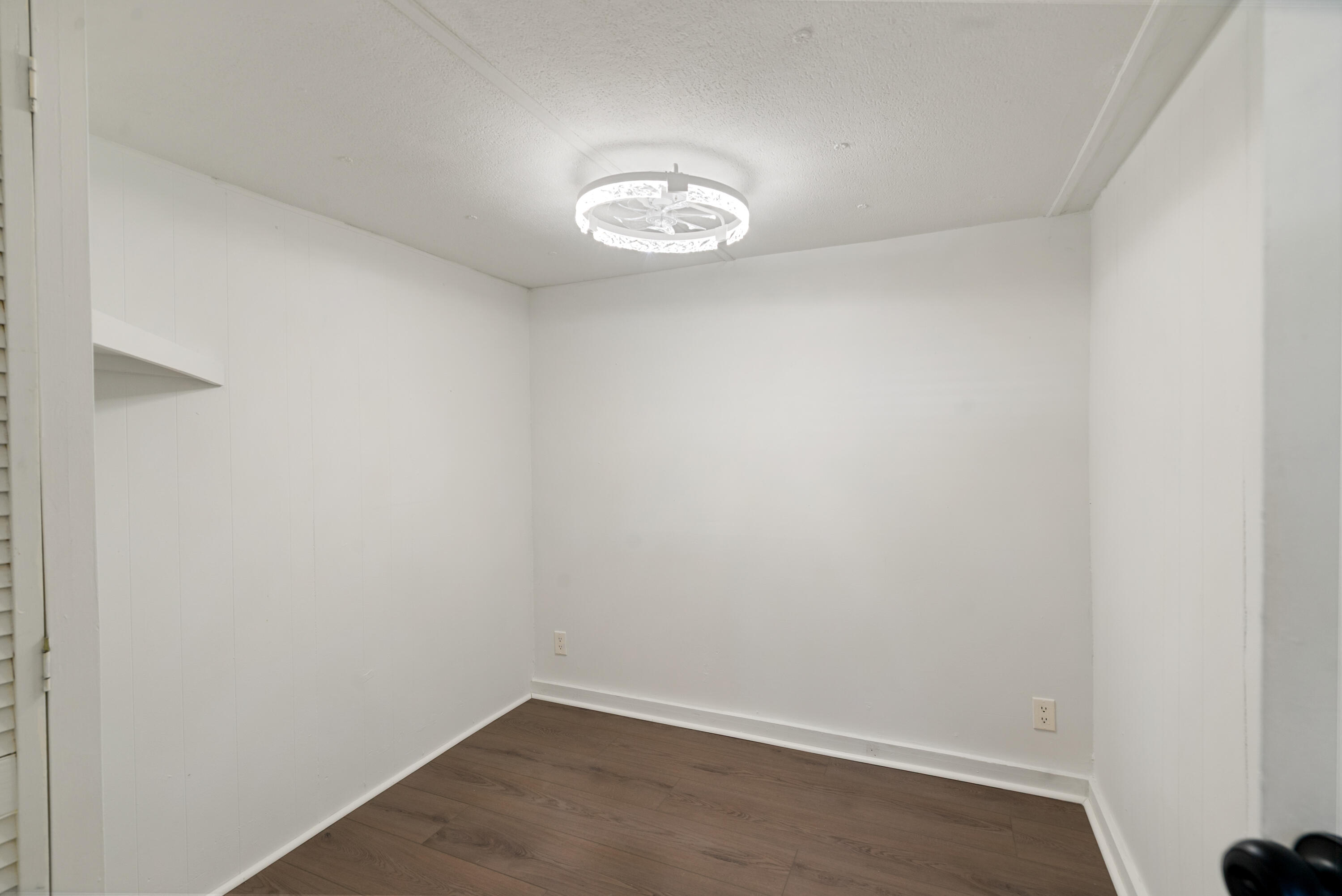 271 Ryan Avenue Key Largo, FL 33037 - Photo 9 of 58 a view of a small space