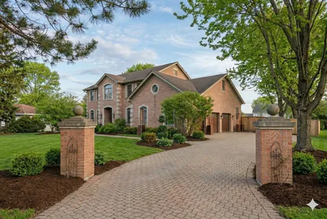 $1,149,000 | 1087 Highland Avenue, Lake Forest, IL 60045