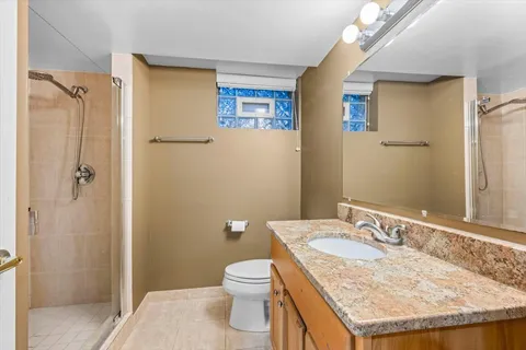 $1,149,000 | 1087 Highland Avenue, Lake Forest, IL 60045