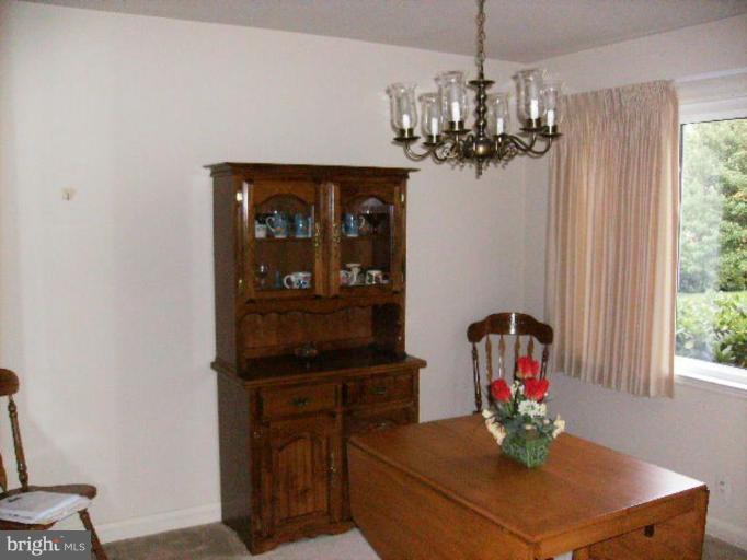 12505 Regwood Road Hydes, MD 21082 - Photo 4 of 10 Dining Room