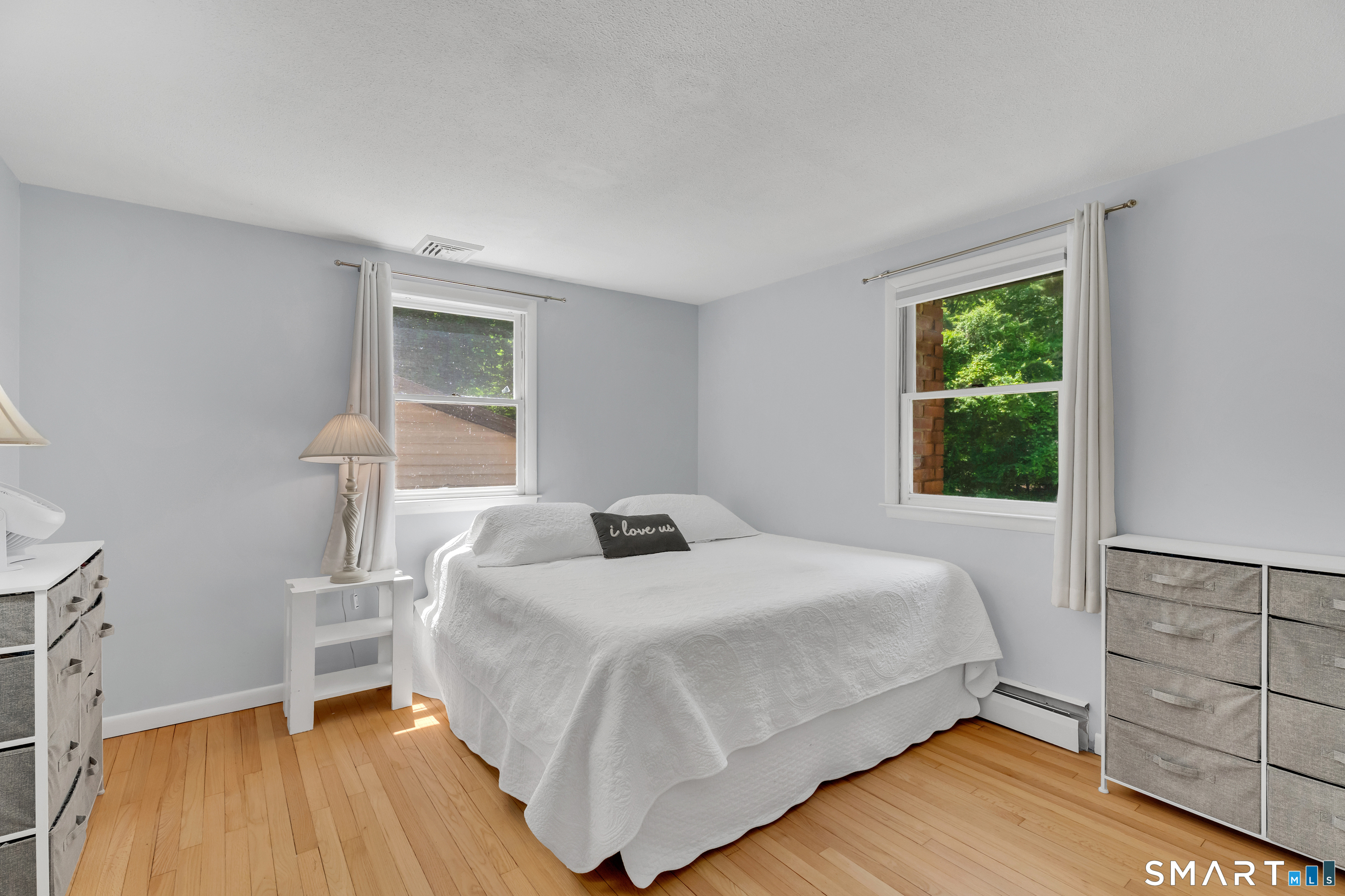 384 Beaver Meadow Road Haddam, CT 06441 - Photo 17 of 38