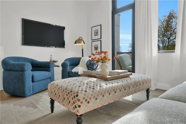 $725,000 | 4506 Grove Avenue, Richmond, VA 23221