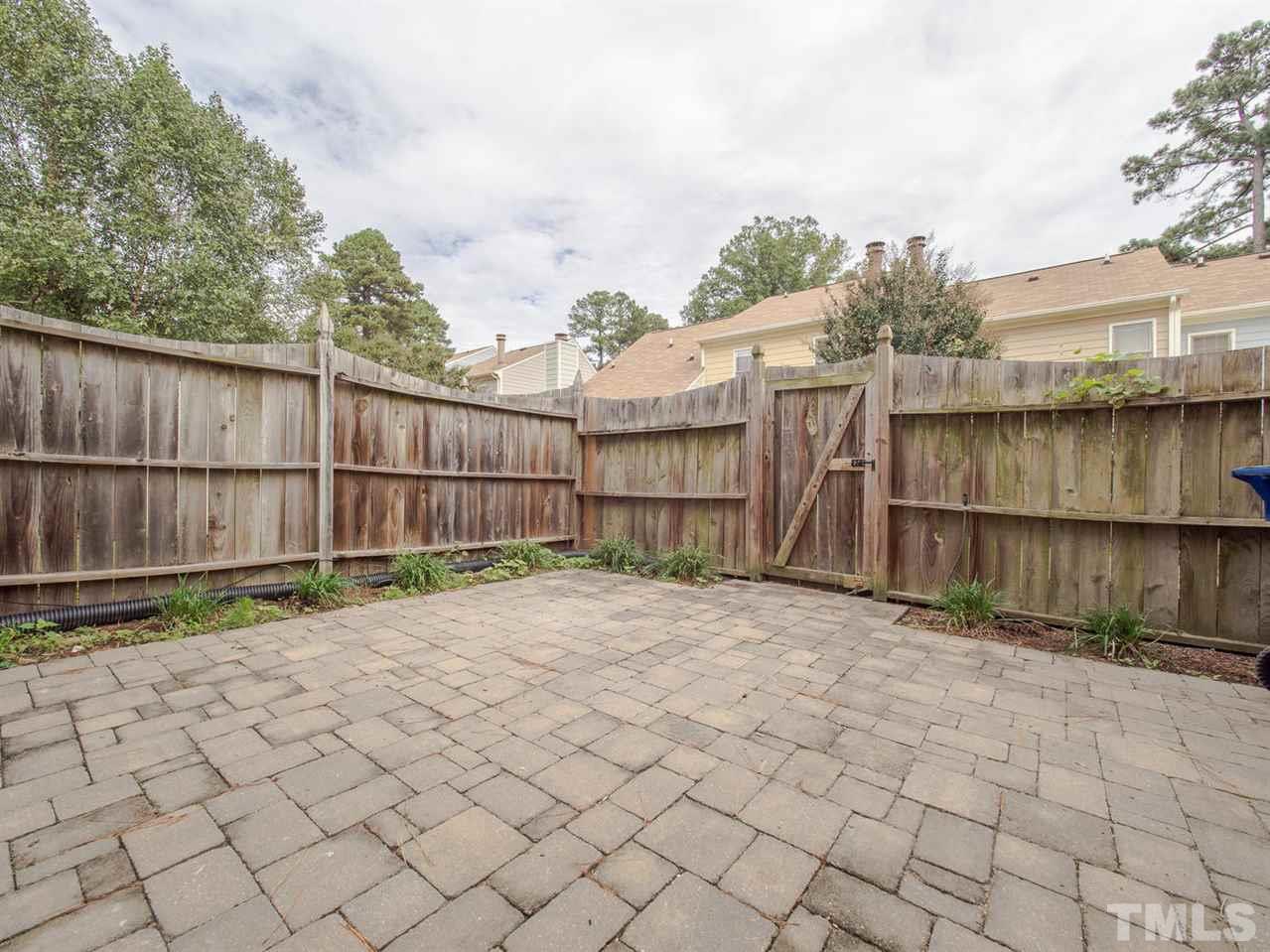 5606 Split Oak Way Raleigh, NC 27609 - Photo 15 of 21