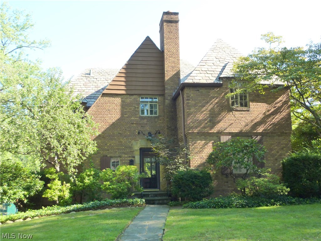 16293 Brewster Road Cleveland, OH 44112 - Photo 1 of 24