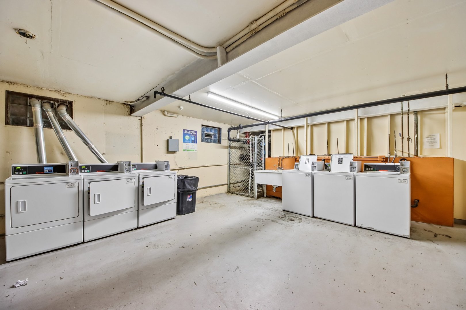 800 East Old Willow Road, Unit 208 Prospect Heights, IL 60070 - Photo 19 of 27