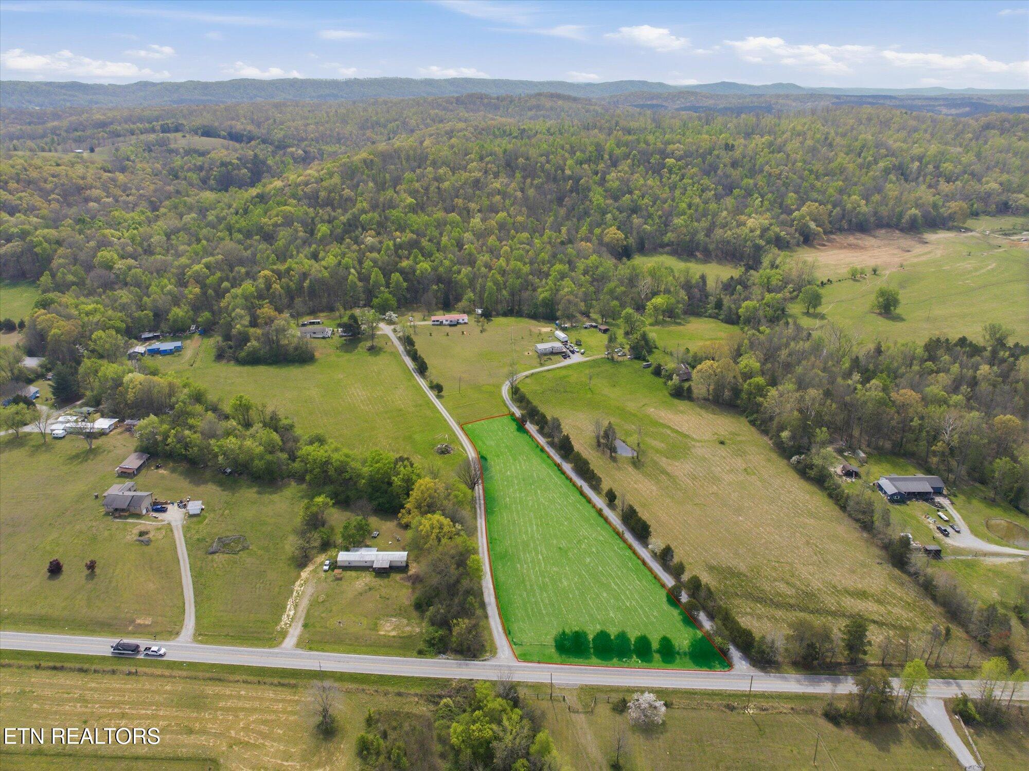 2777 River Road Ten Mile, TN 37880 - Photo 1 of 5 37-2779-River-Rd-Ten-Mile-TN-37