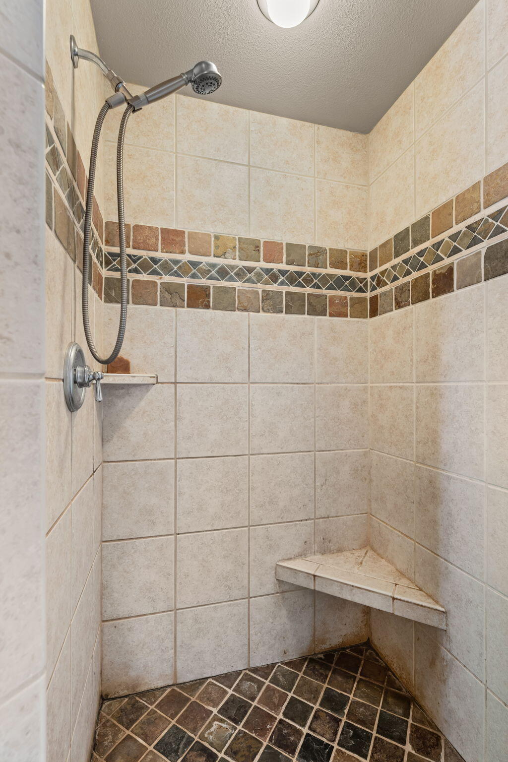 61489 Linton Loop Bend, OR 97702 - Photo 21 of 31 38-web-or-mls-Riley_Visuals-38