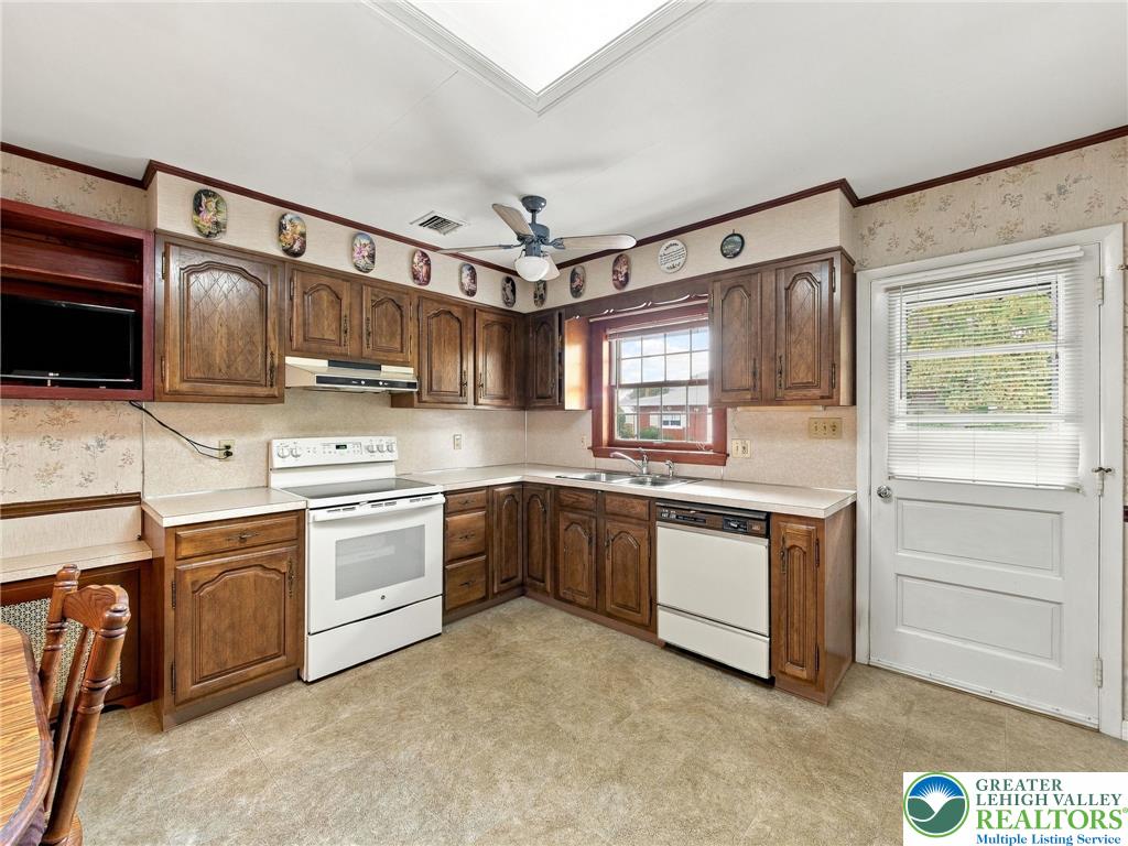 1 North 9th Street Coplay, PA 18037 - Photo 34 of 57 Gallery Image 34