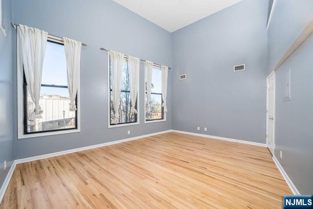 9 Park Avenue, Unit 2A Rutherford, NJ 07070 - Photo 7 of 21 Gallery Image 7