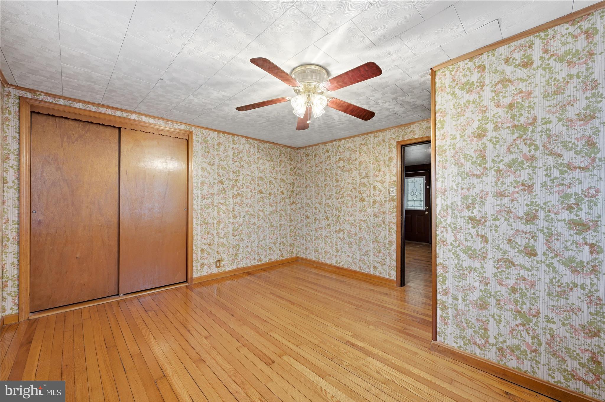 126 Marple Road Winchester, VA 22603 - Photo 19 of 42 Main-level Bedroom