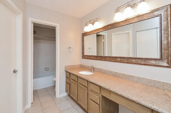 $2,000 | 22630 Powell House Lane, Katy, TX 77449