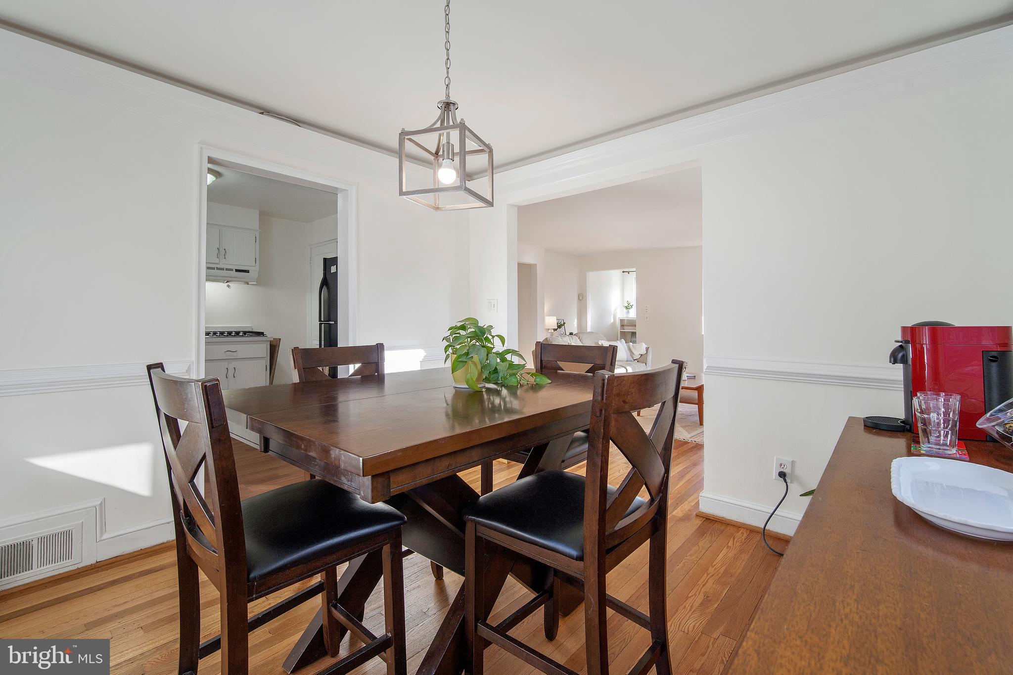 3215 Fayette Road Kensington, MD 20895 - Photo 7 of 33 Gallery Image 7