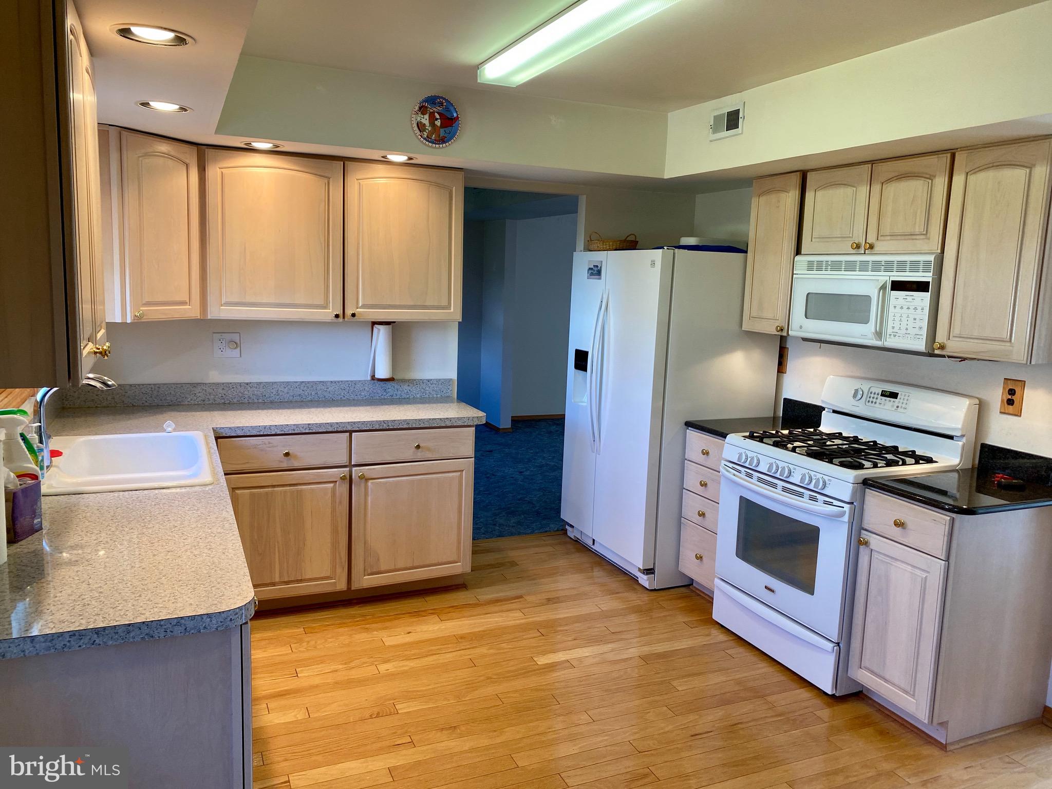 9 Plumstead Road Sewell, NJ 08080 - Photo 23 of 45