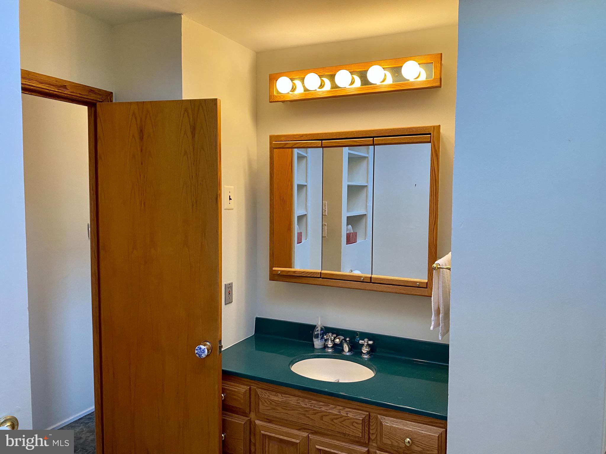 9 Plumstead Road Sewell, NJ 08080 - Photo 35 of 45