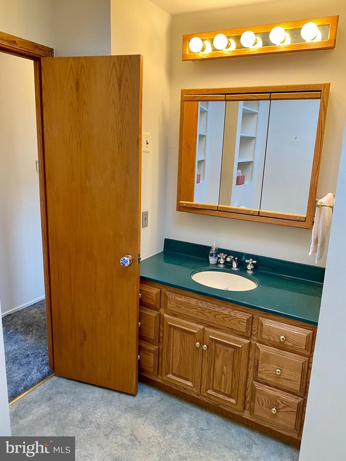 9 Plumstead Road Sewell, NJ 08080 - Photo 38 of 45