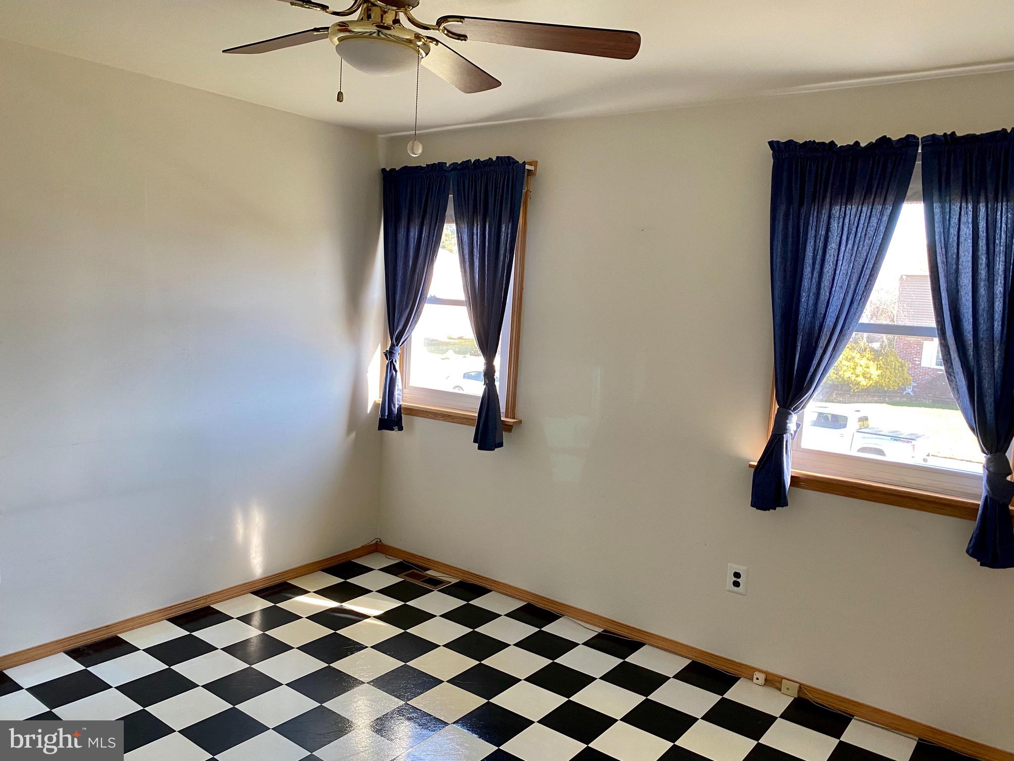 9 Plumstead Road Sewell, NJ 08080 - Photo 41 of 45