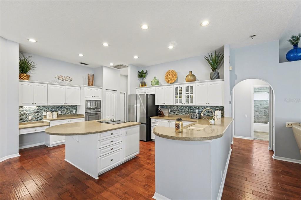 4491 Fallbrook Boulevard Palm Harbor, FL 34685 - Photo 13 of 46