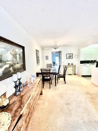 $1,250 | 2067 Cornwall East, Boca Raton, FL 33434