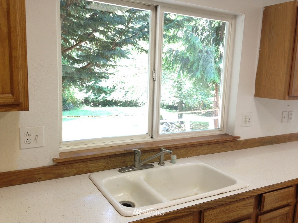 4218 East Harbor Road Freeland, WA 98249 - Photo 11 of 24