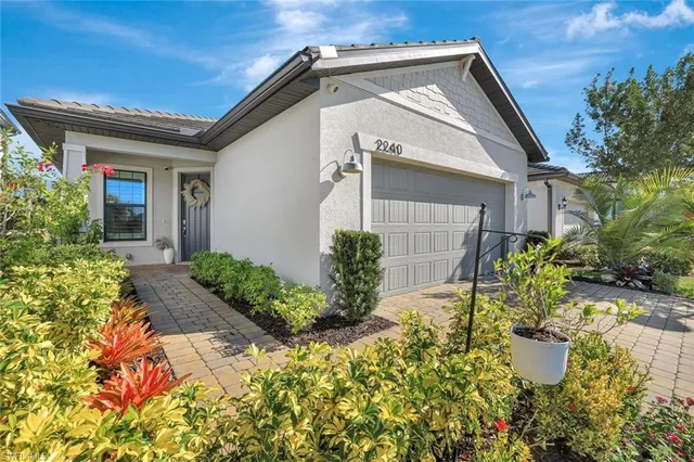 $524,999 | 2240 Yellowfin Circle, Naples, FL 34114