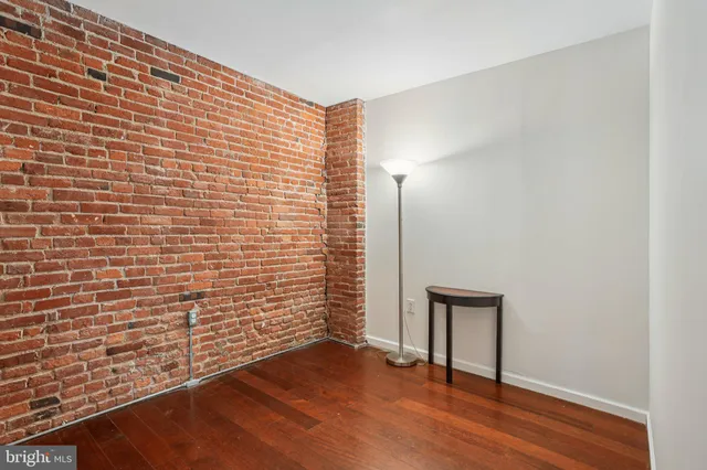 a view of utility room