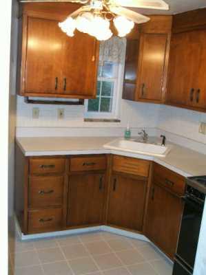 121 Spring Grove Road Penn Hills, PA 15235 - Photo 5 of 8 Other.