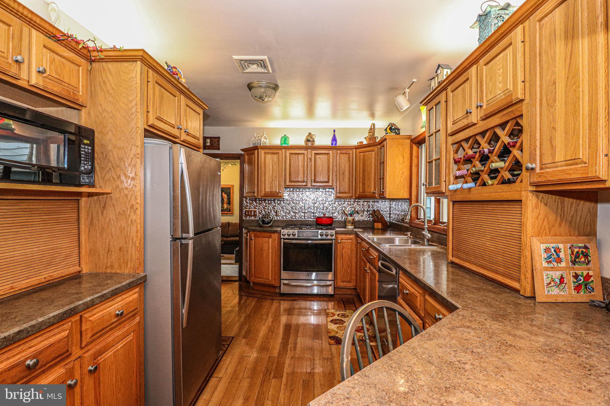 229 Mountain Road Ringoes, NJ 08551 - Photo 9 of 26