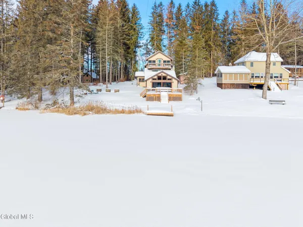 $479,000 | 106 Earles Lane, Gilboa, NY 12076