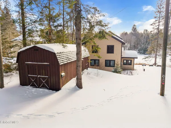 $479,000 | 106 Earles Lane, Gilboa, NY 12076