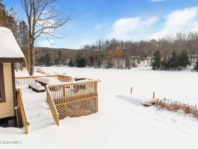 $479,000 | 106 Earles Lane, Gilboa, NY 12076