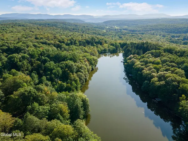 $479,000 | 106 Earles Lane, Gilboa, NY 12076