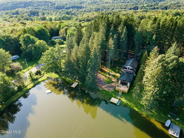 $479,000 | 106 Earles Lane, Gilboa, NY 12076