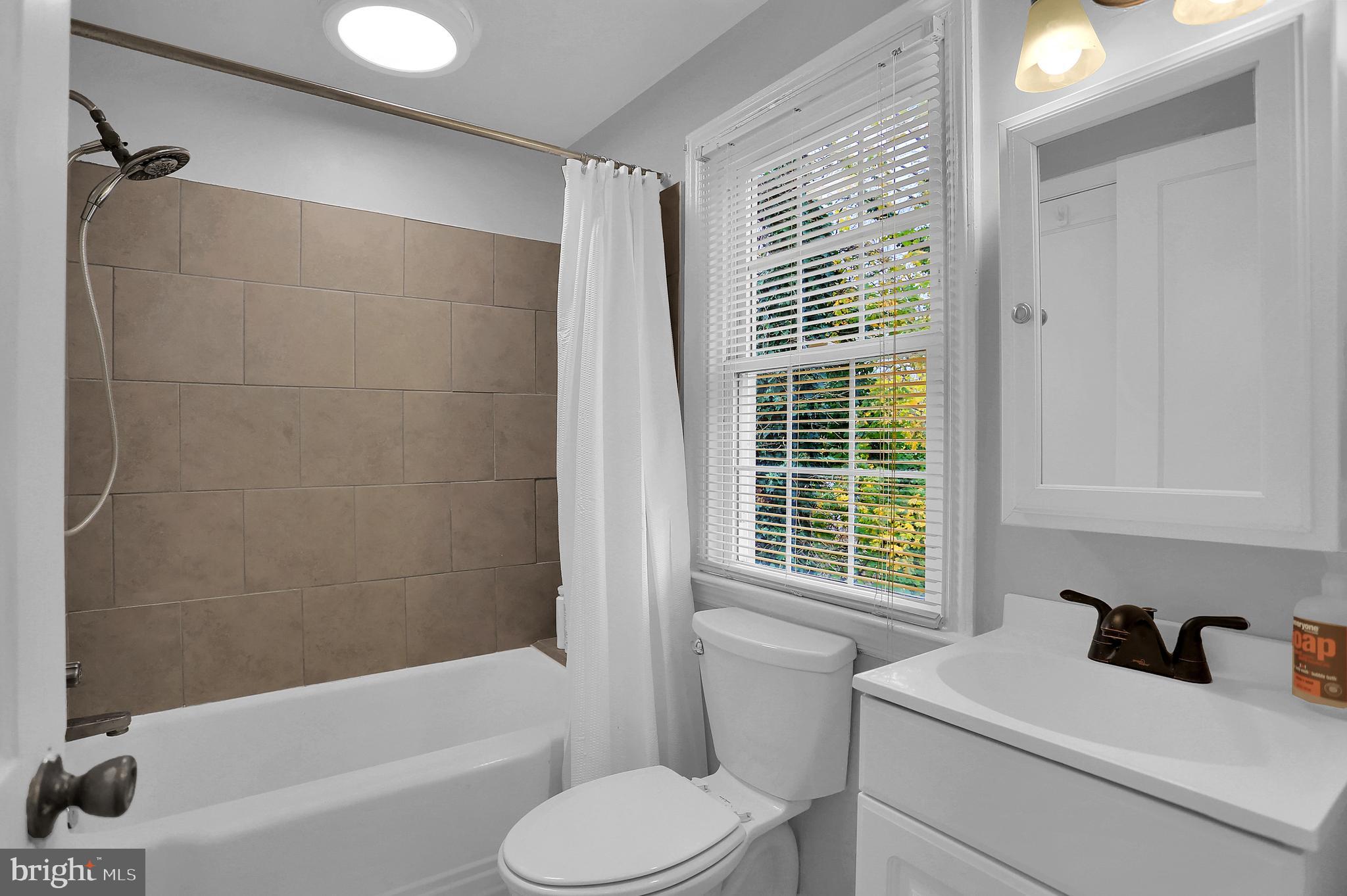 1109 Fairview Road Hagerstown, MD 21742 - Photo 13 of 16 Gallery Image 13