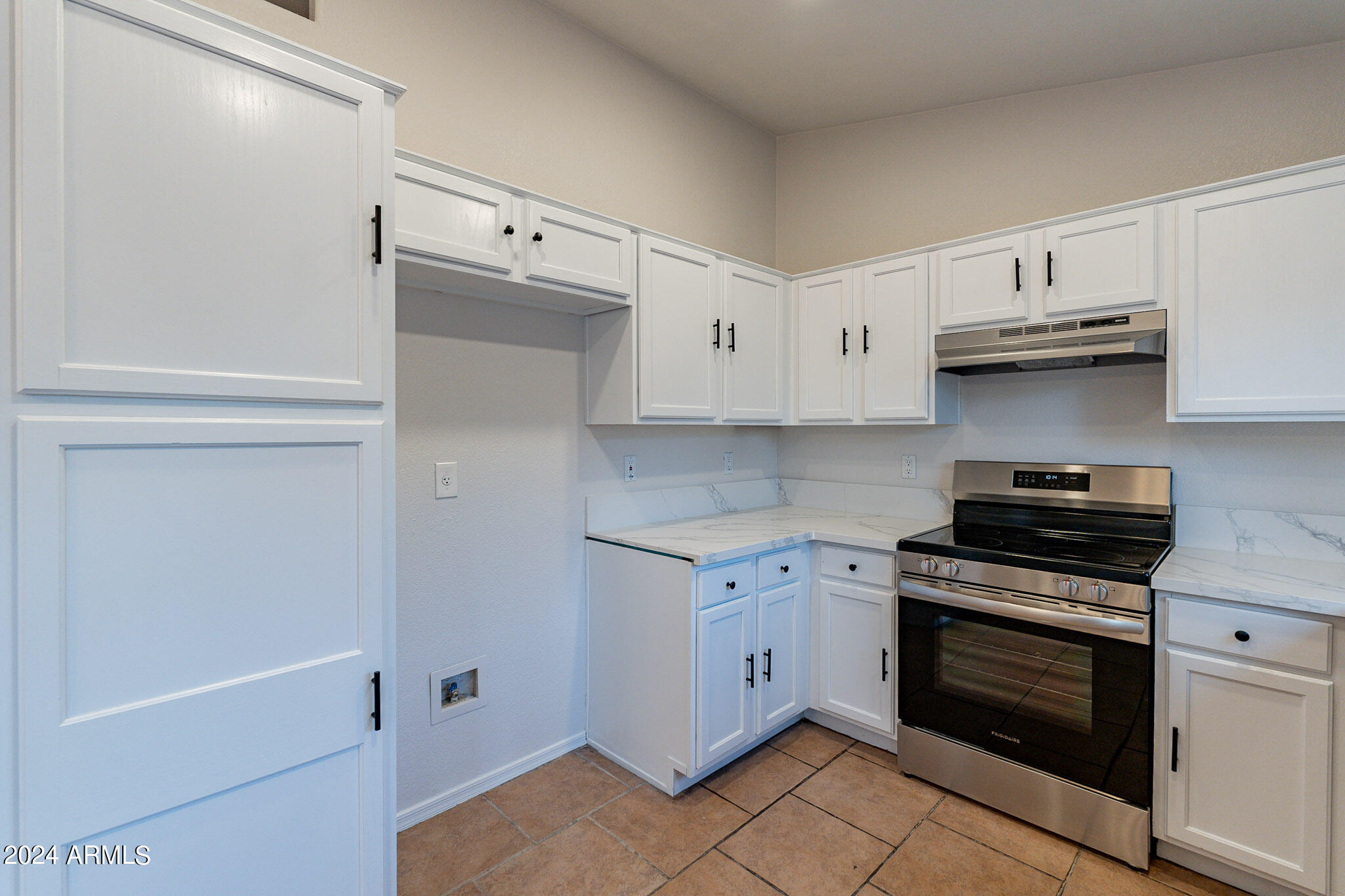 10441 West Granada Road Avondale, AZ 85392 - Photo 11 of 29 Granada-12