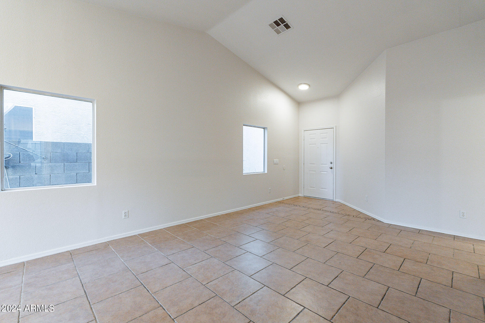 10441 West Granada Road Avondale, AZ 85392 - Photo 5 of 29 Granada-6