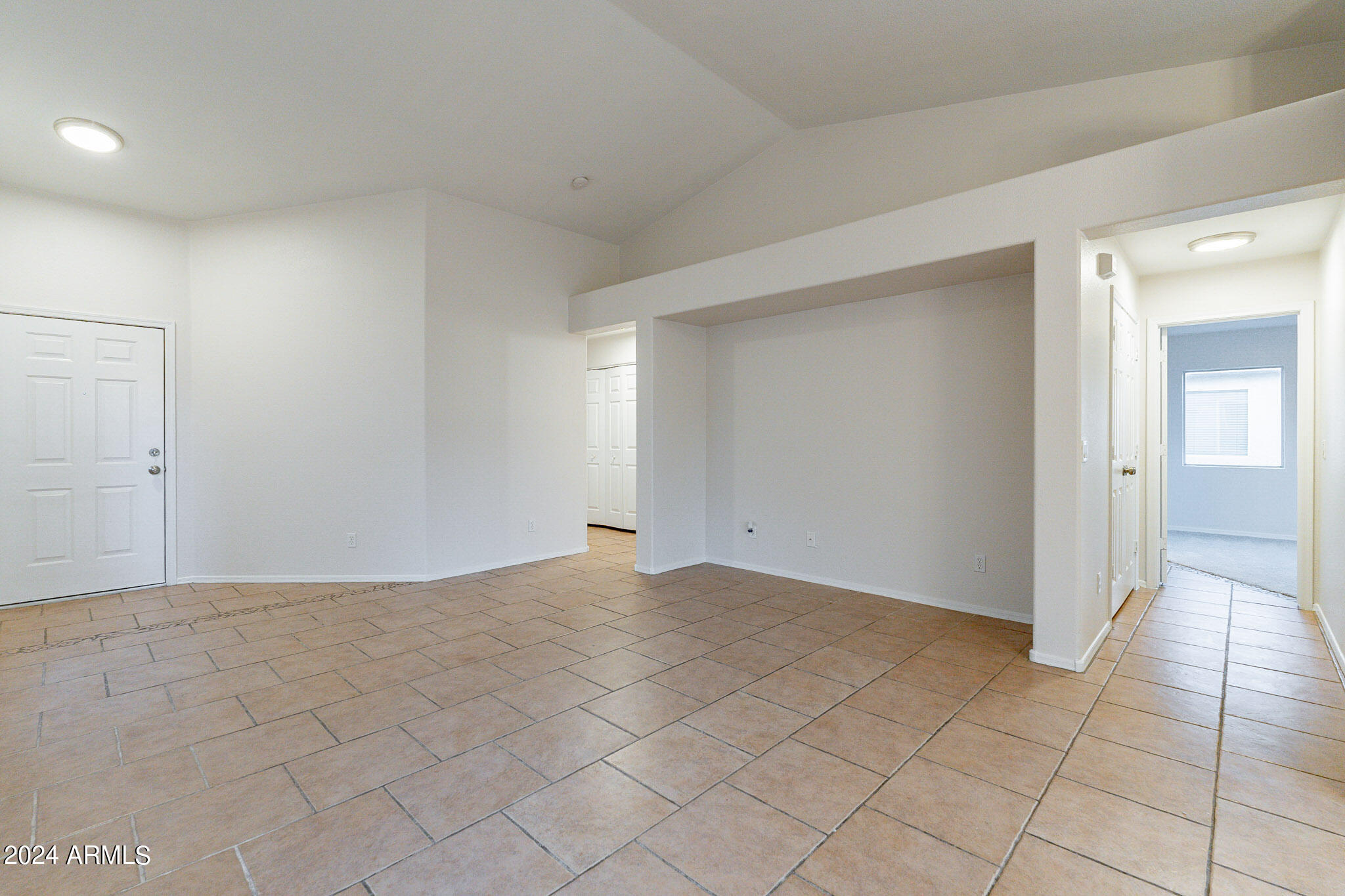 10441 West Granada Road Avondale, AZ 85392 - Photo 6 of 29 Granada-7