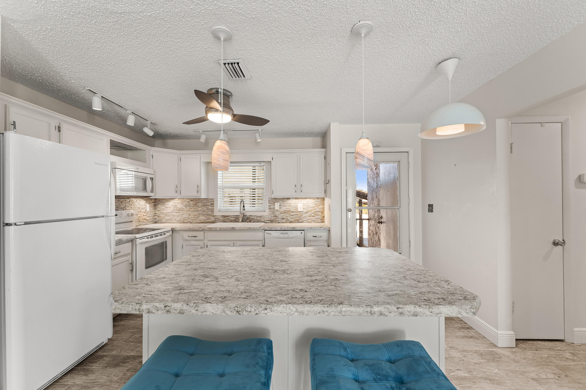 6531 Southeast Federal Highway, Unit S201 Stuart, FL 34997 - Photo 11 of 36 File.16